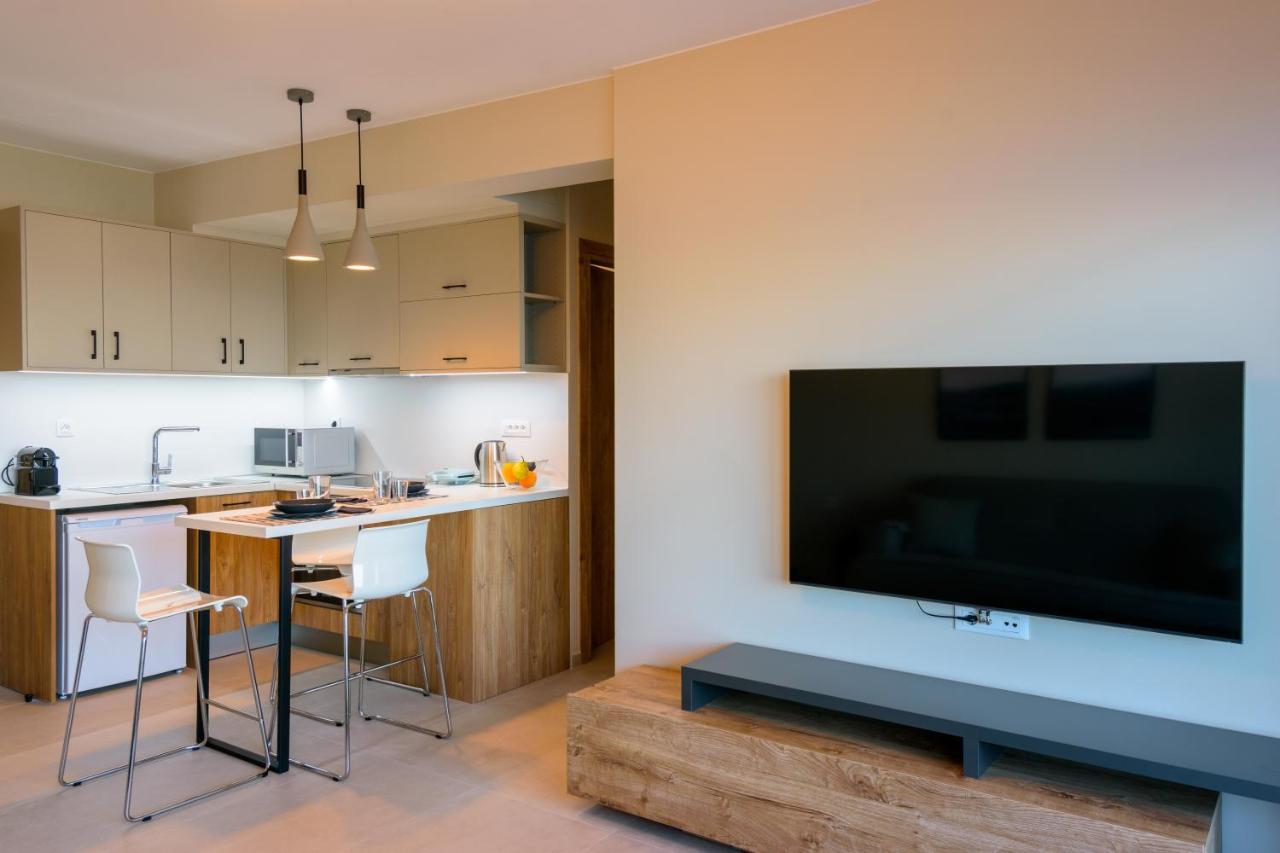 Indigo Luxury Apartment Agios Nikolaos  Bagian luar foto